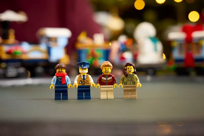 LEGO® Icons Holiday Express Train (Set 10361)