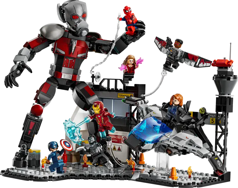 LEGO® Marvel Civil War: Airport Showdown (Set 76314)