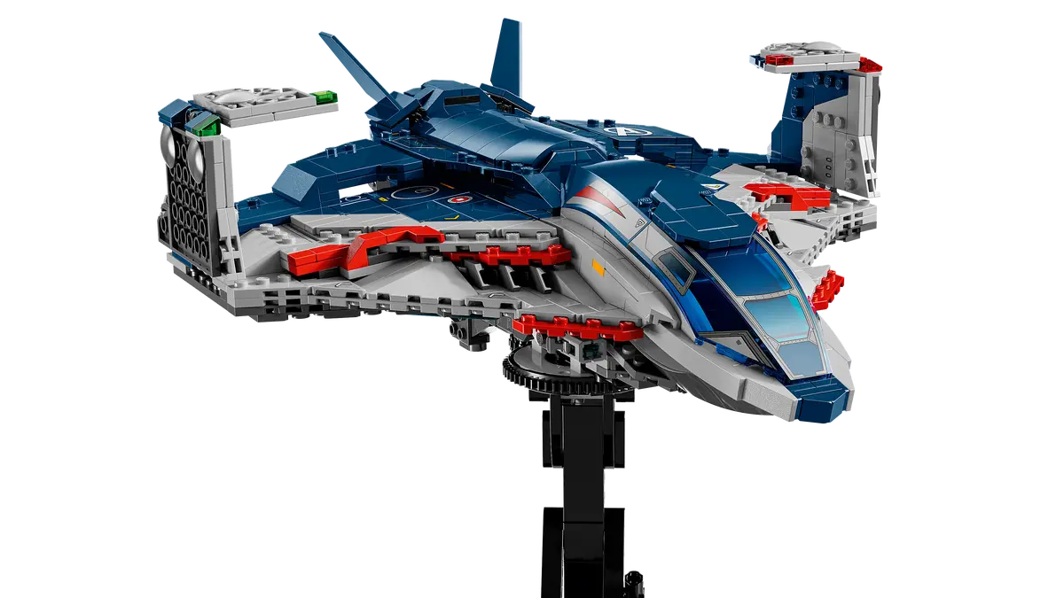 LEGO® Marvel Quinjet Assault: Age of Ultron Edition (Set 76325)
